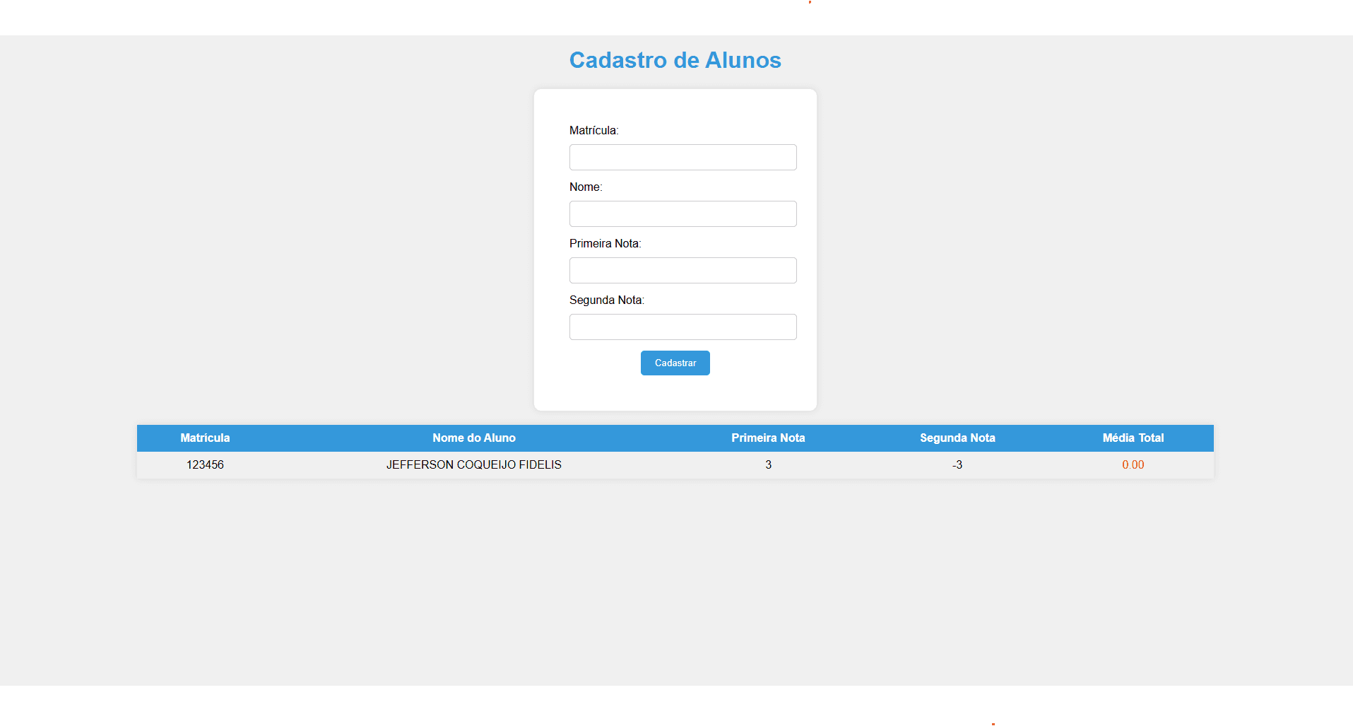 Student registration form with enrollment number, name, two grades, and calculated average